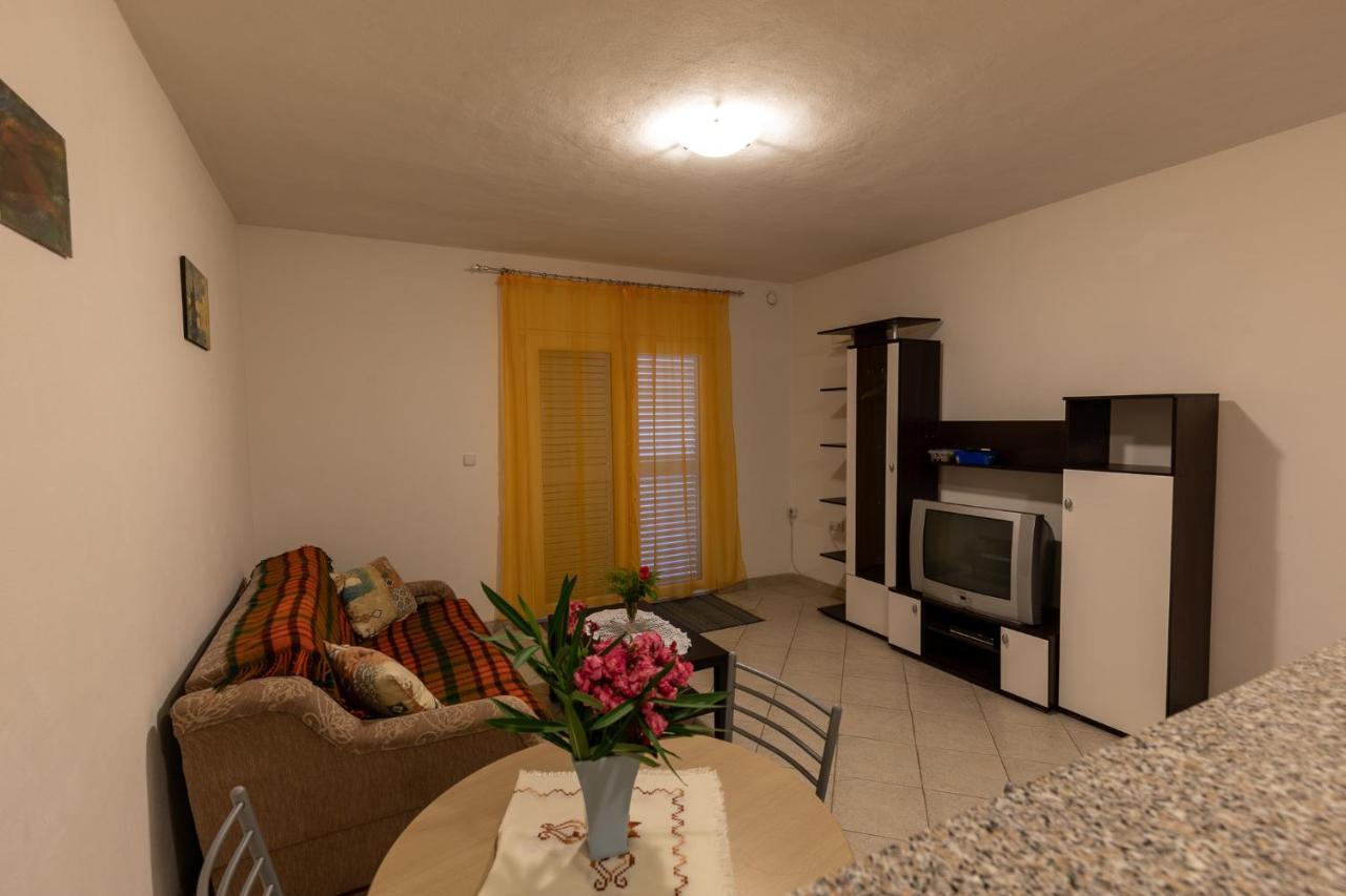 ויר Apartman Kristo מראה חיצוני תמונה