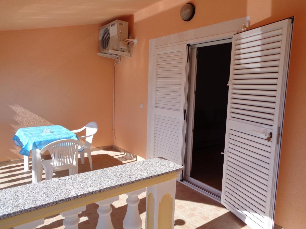 ויר Apartman Kristo מראה חיצוני תמונה